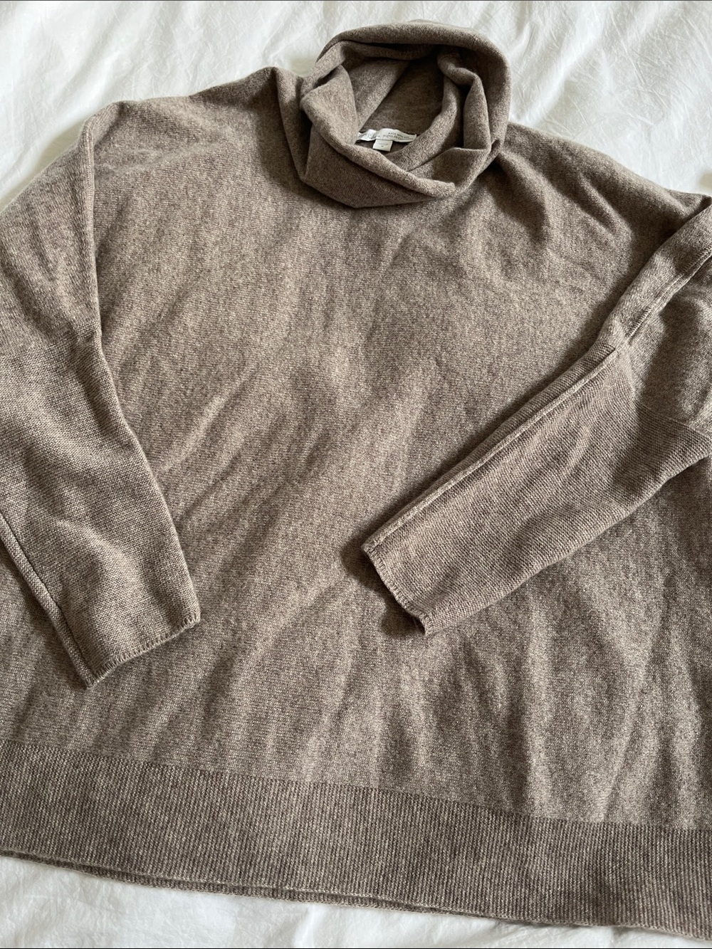 Pure J.Jill 100% Cashmere loose turtleneck sweater neutral minimalist classic